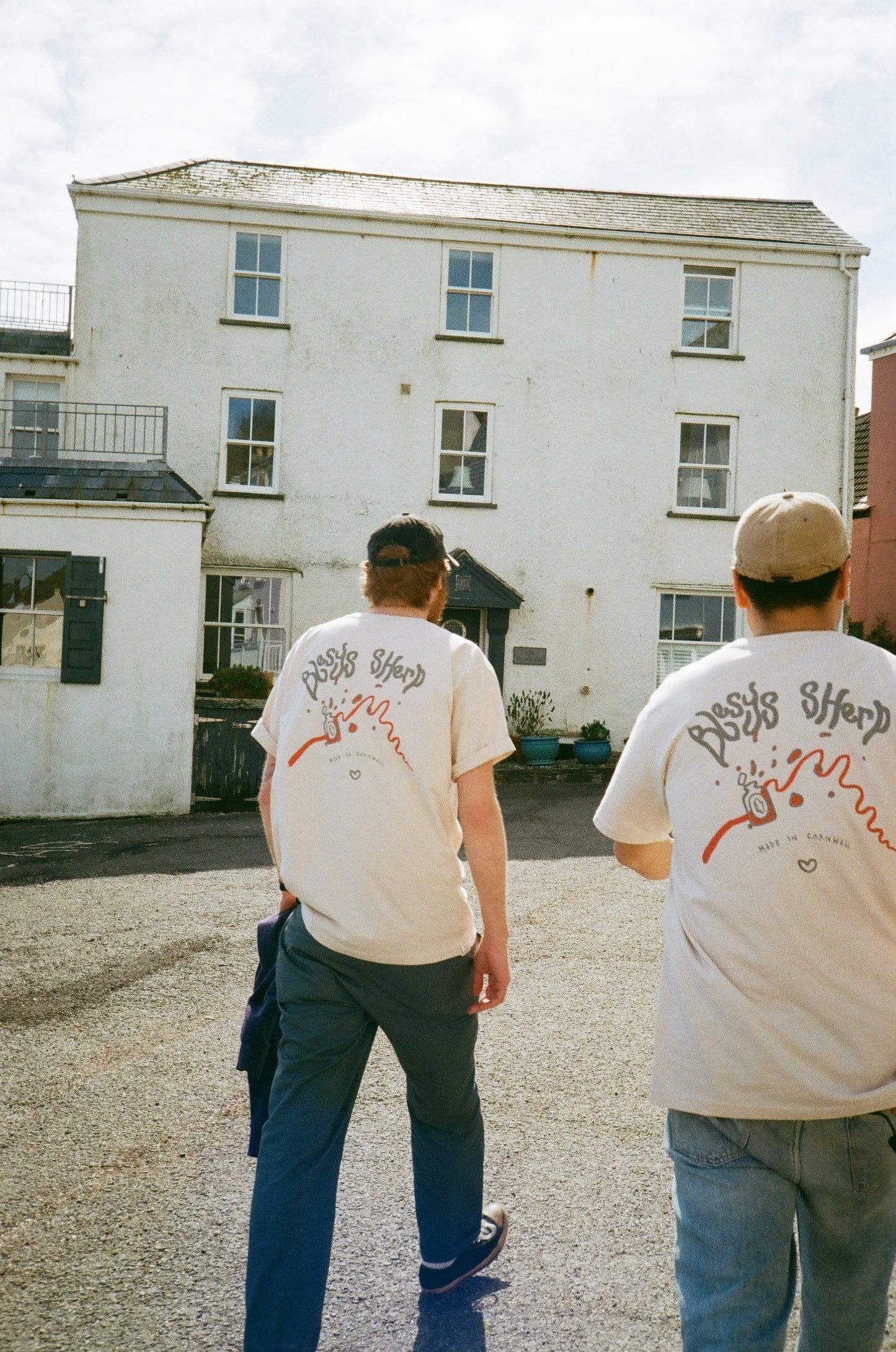 T-Shirt BATCH 001
